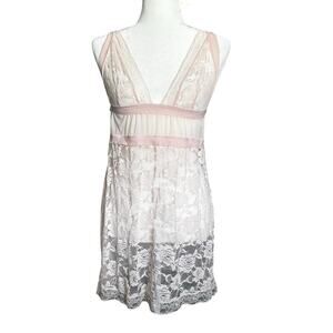 Vintage pink lace night babydoll